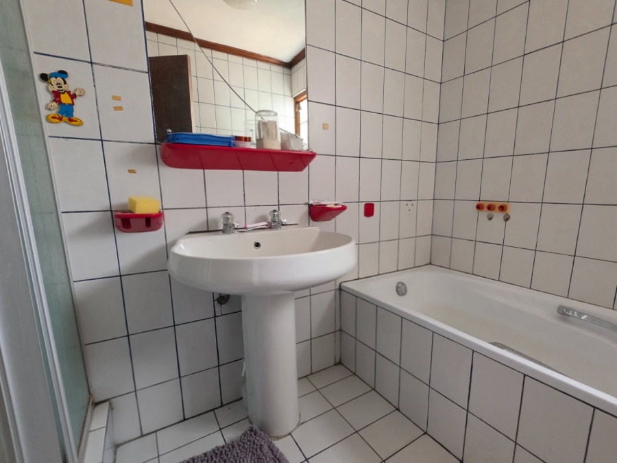 4 Bedroom Property for Sale in Middelpos Northern Cape